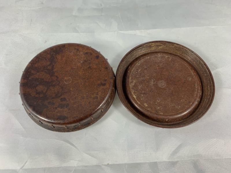 Wehrmacht Light-Brown Bakelite Fat-Container -1944-
