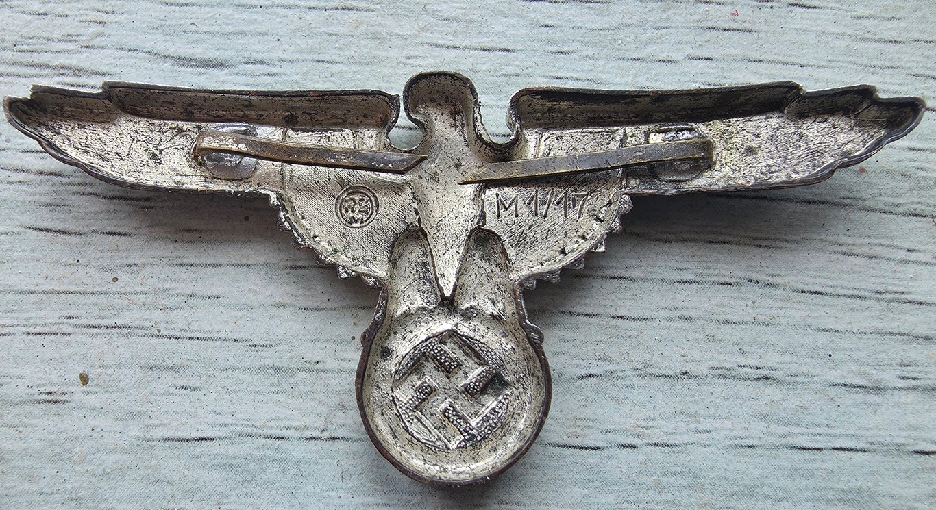 A nice Waffen-SS Schirmmütze Adler by F. W. Assmann & Sohne of Lüdenscheid