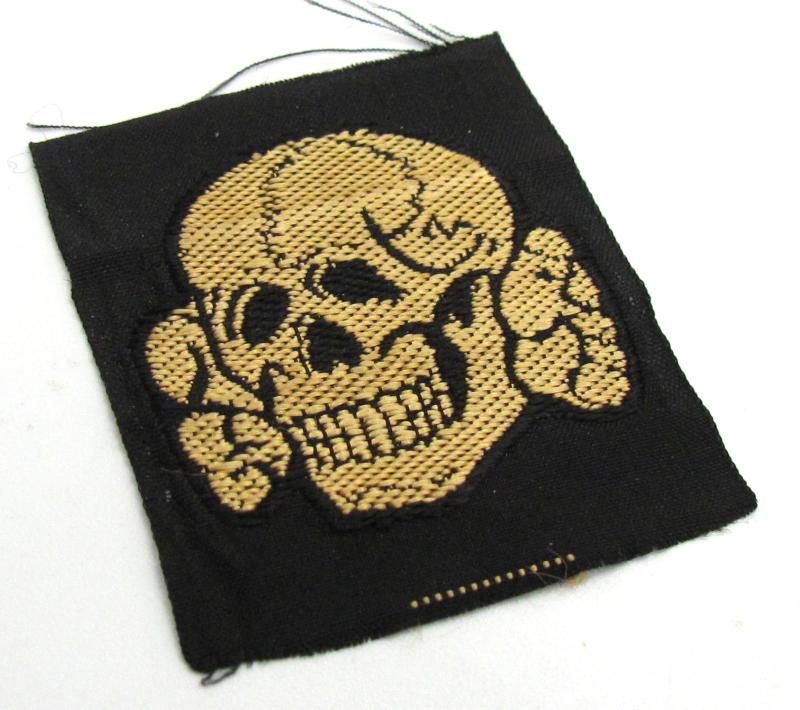 Waffen-SS ‘BeVo’ tropical cap skull ‘Totenkopf’