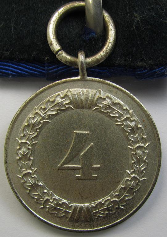 Superb, WH (Heeres o. KM) so-called: 'Einzelspange' (being of the desirable detachable-pattern!) showing a: 'WH-DA 4. Stufe' (as was intended for 4 years of service) and that shows a detailed, Heeres o. KM-type-eagle-device, period-attached