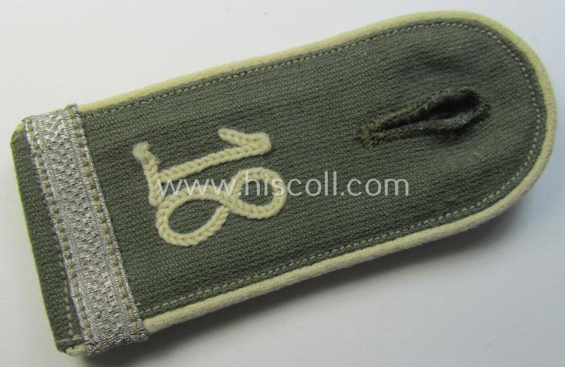Attractive - regrettably single but scarcely seen! - early-period- (ie. 'Reichswehr'-era), WH (Heeres) 'cyphered' EM-type shoulderstrap (as executed in the 'rib-cord'-like linnen) as was intended for a: 'Soldat u. Uffz.-Anw. des Inf.-Rgts. 18...