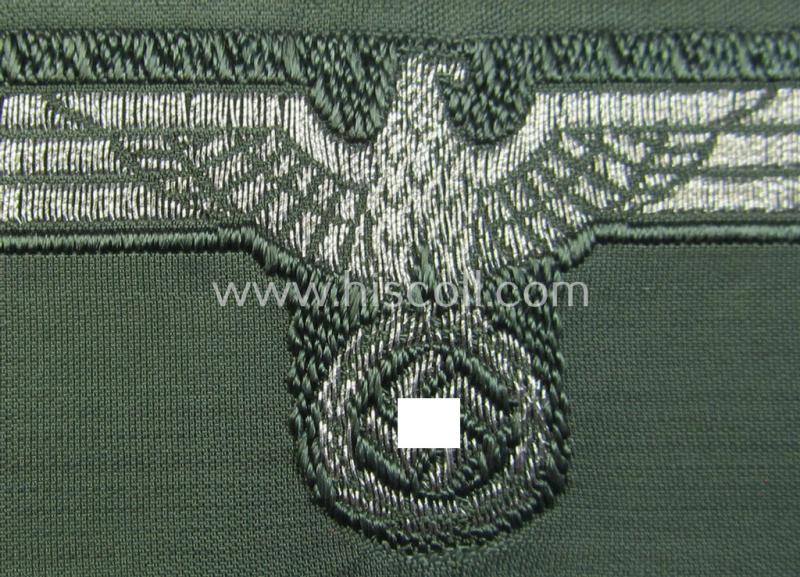 Superb - and not that easily encountered! - WH (Heeres) 'flatwire'-woven, officers'-type overseas cap-eagle (ie. 'Offiziersadler für Schiffchen') as was also intended for usage on the: 'Knautschmützen o. Alter-Art-Schirmmützen' ie. visor-caps