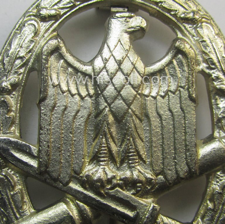 Neat, '1957-pattern, 'Allgemeines Sturmabzeichen' (or: General Assault Badge ie. GAB) being an unmarked, silvered zinc-based- (ie. 'Feinzink'-) and/or: 'solid-back'-version