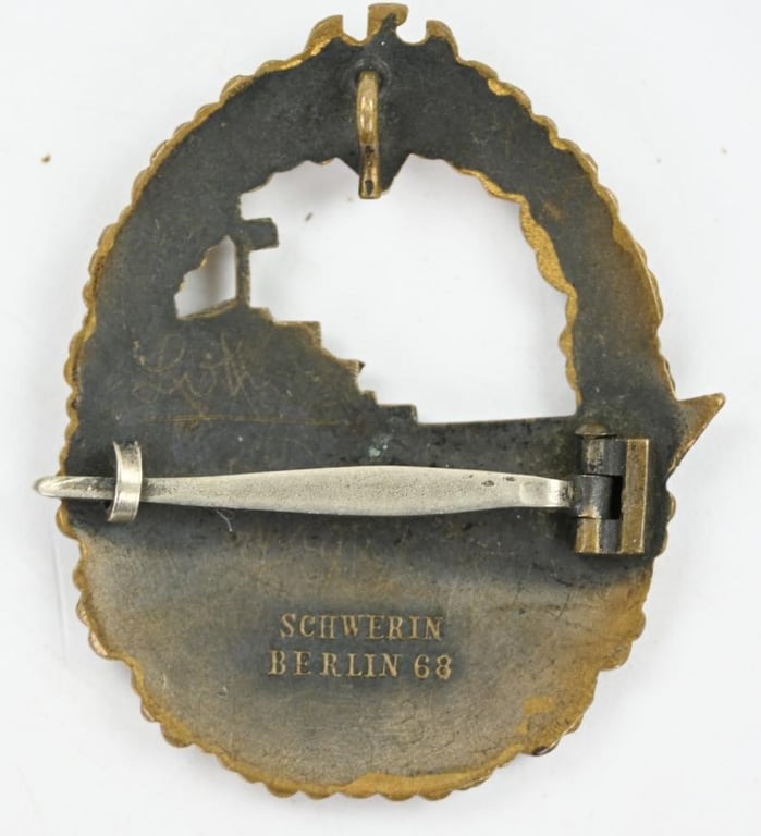 German KM Destroyer War Badge