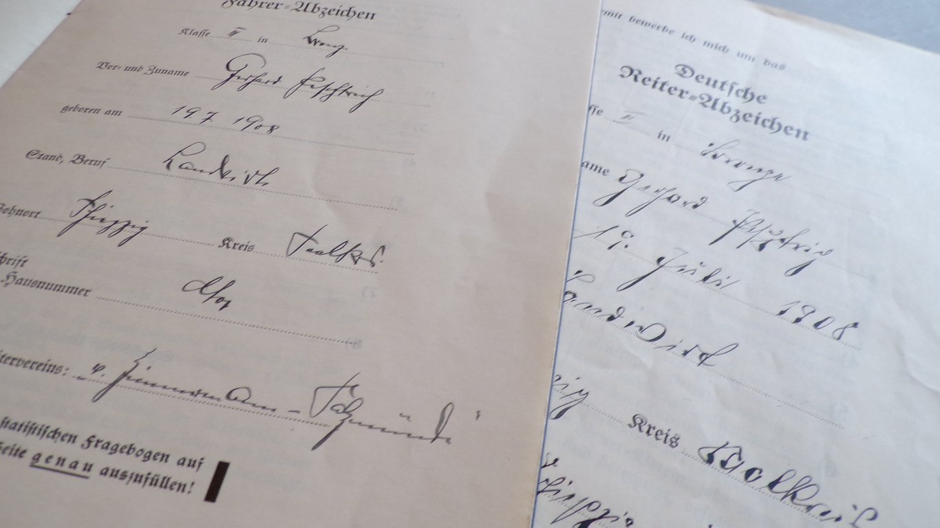 Reiterabzeichen & Fahrer Abzeichen