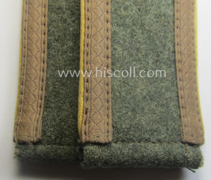 Pair of WH (Heeres) NCO-type (ie. 'M40- o. M43'-pattern) shoulderstraps as was intended for usage by an: 'Unteroffizier eines Heeres Nachrichten-Abtgs.'