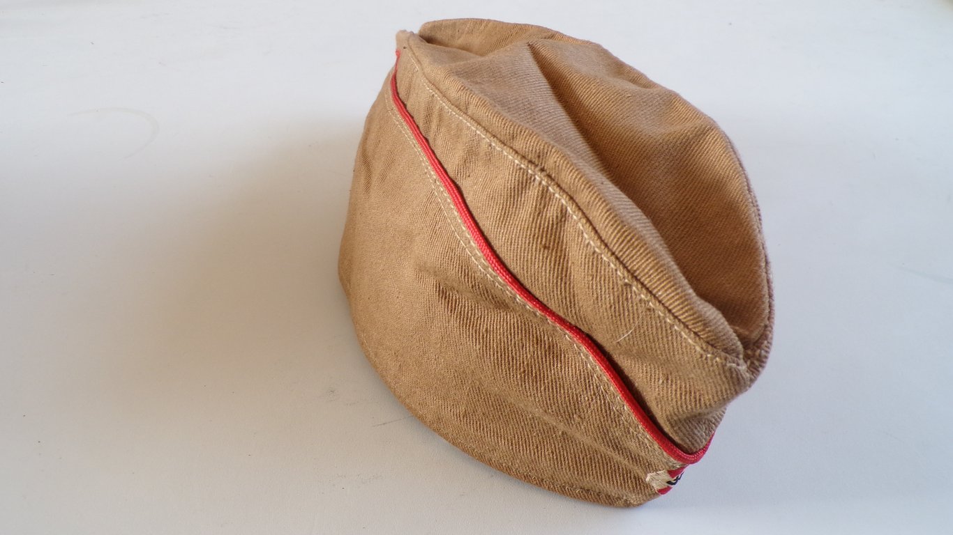 Hitler Youth Tan Feldmütze / Side Cap