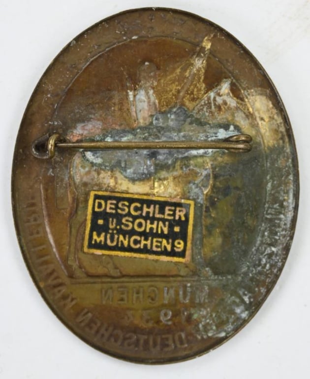 German Third Reich Tinnie '4. Waffentag der Deutsche Kavallerie Munchen 1934''