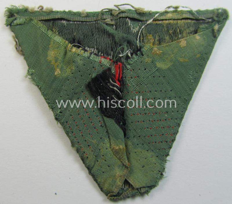 Attractive, WH (Heeres) officers'-type: 'M41/M43-pattern'-cap-eagle/cocarde (cap-trapezoid or: 'Mützentrapez') as was specifically produced for usage on the: 'M-41 o. 43'-model, officers'-type field-caps (ie. 'Einheitsfeldmützen für Offziere...