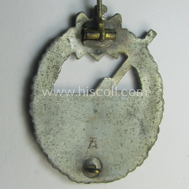 WH (Kriegsmarine) 'Marine-Artillerie-Abzeichen' being a typical zinc- (ie. 'Feinzink'-) based example by the desirable maker- (ie. 'Hersteller') 'H. Aurich - Dresden'