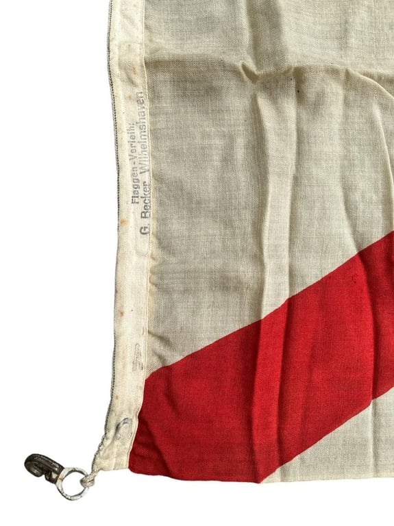 International Ships Signal Flag ' V '