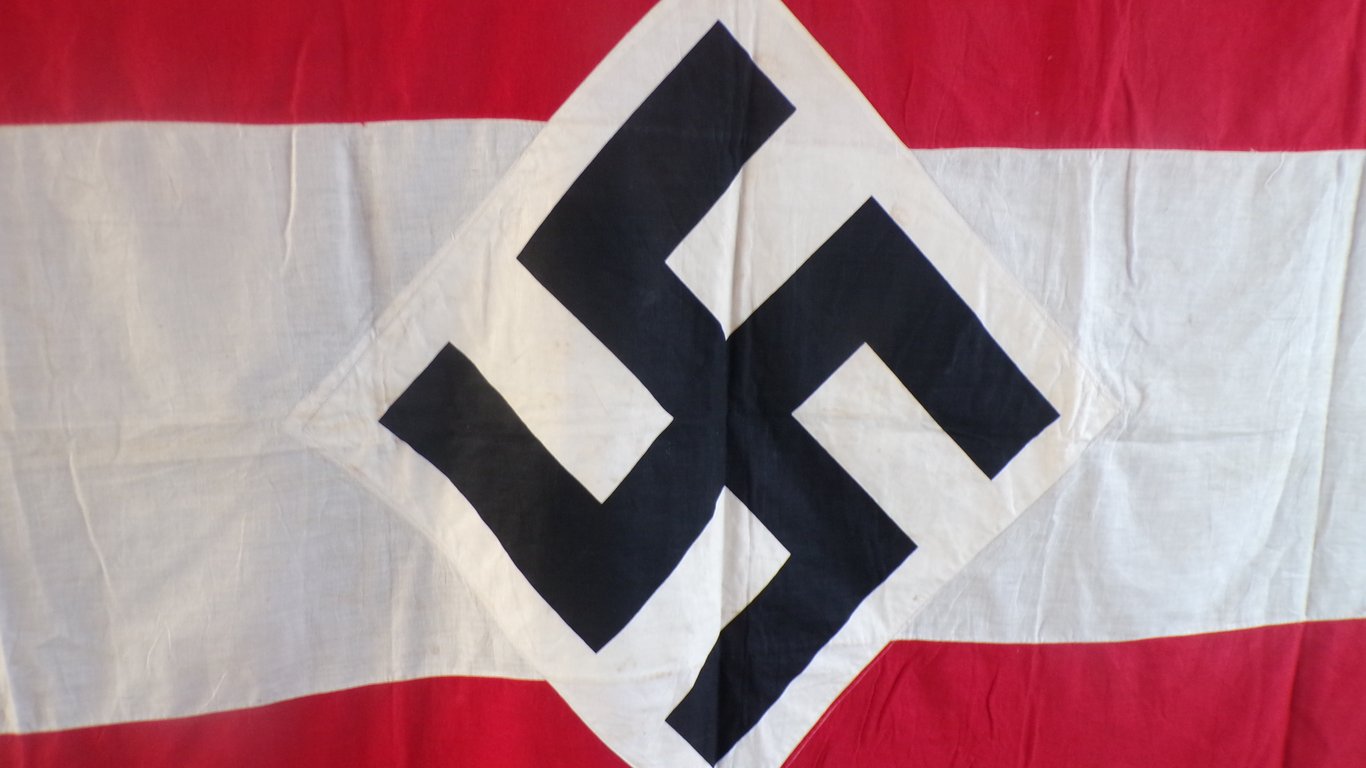 Hitlerjugend / Hitler Youth Banner