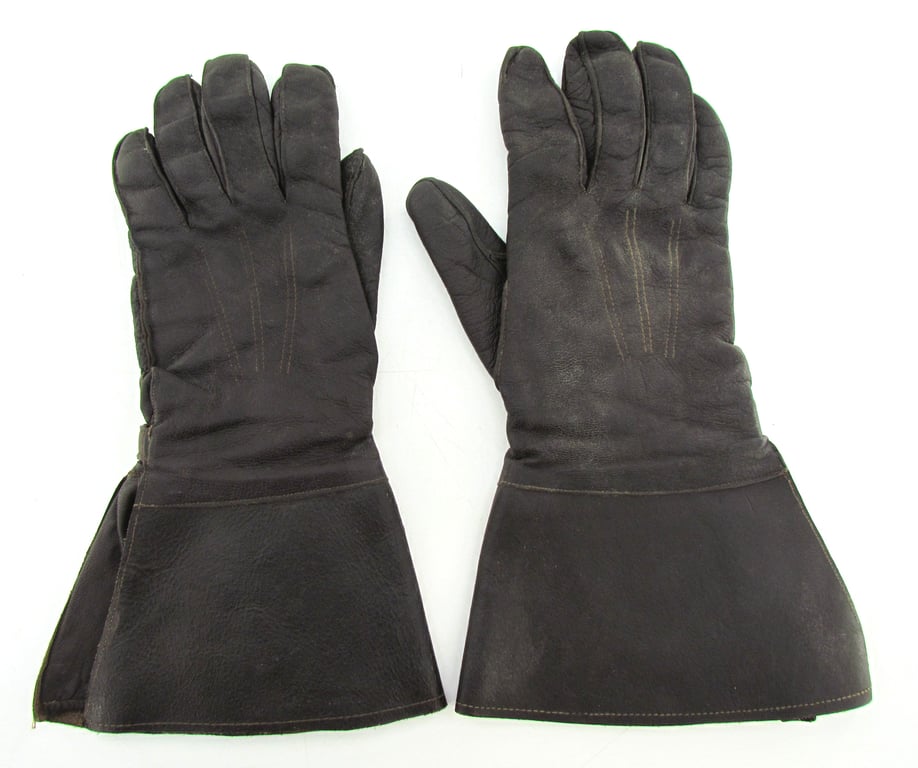 Luftwaffe Pilot Gloves dated 1940 and RB Numbered and LBA Marked