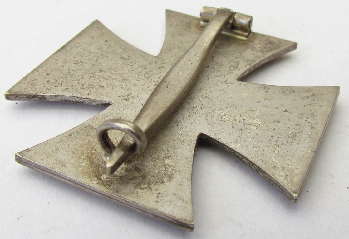 Iron Cross 1st Class 1939 by Paul Meybauer, Berlin in Case