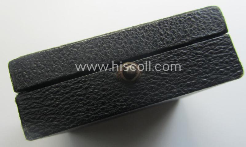 Greyish-silver-toned, 'Reichsnährstand'- (ie. 'RNSt.'-) related, commemorative-award-plaque entitled: 'Reichsnährstand - Landesbauernschaft - Blut und Boden - für züchterische Leistungen' and that comes stored in its period etui