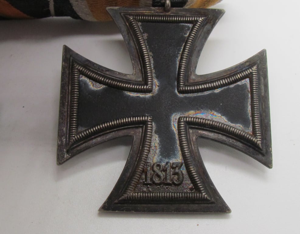Three pieced Medal Bar with also Italian War Merit Cross (Merito di Guerra)