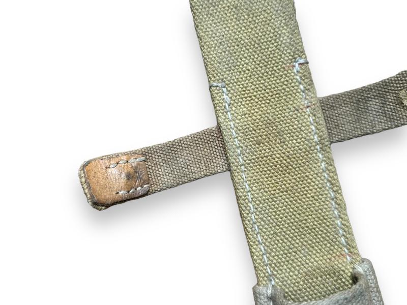 Tropical K98 Bayonet Frog