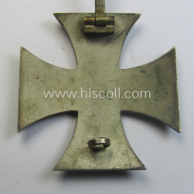 WWI-period 'Eisernes Kreuz 1. Klasse' being a truly converse-shaped- (and 'copper-coated'!) example that is void of a makers'-designation