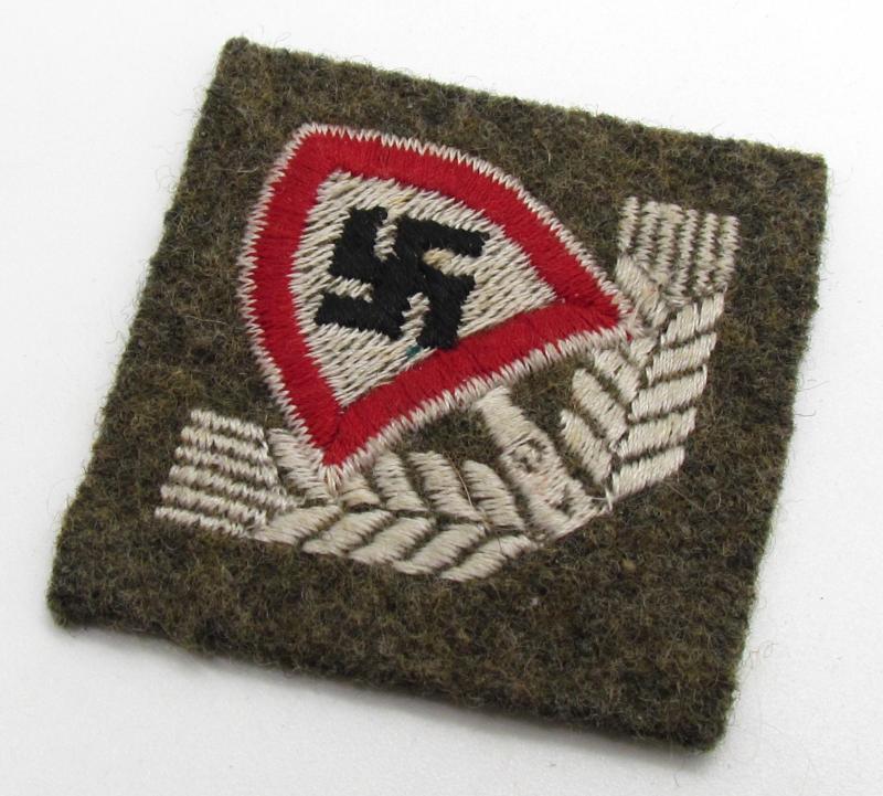 Reichsarbeitsdienst (RAD) cap insignia