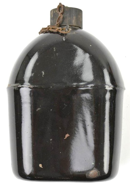 US WW2 M-1942 Enamel Canteen