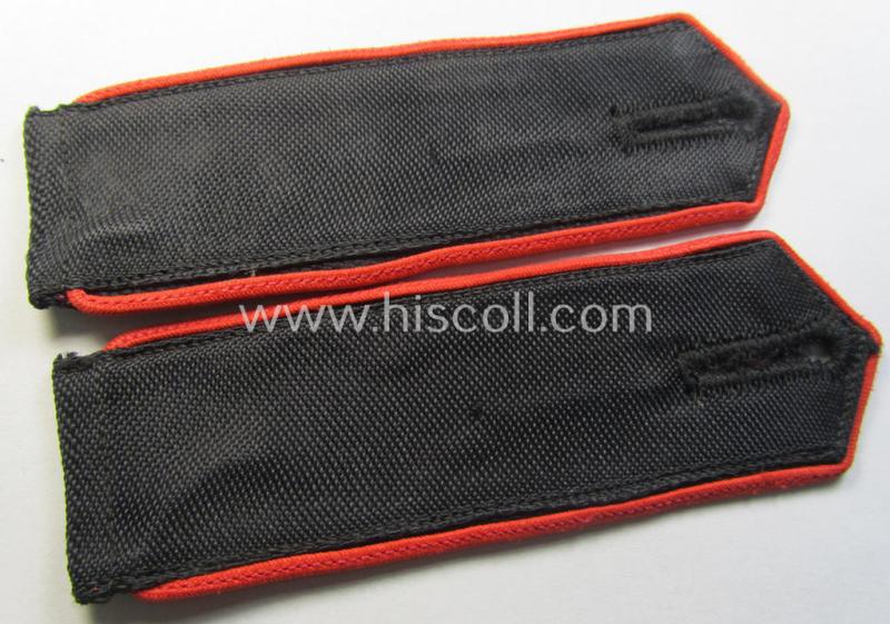 Attractive - and fully matching! - pair of so-called: 'Allgemeine-HJ' (ie. 'Hitlerjugend') shoulderstraps as was intended for usage by a: 'Hitlerjunge' who was attached to the: 'Bann 565' (565 = 'Spittal')