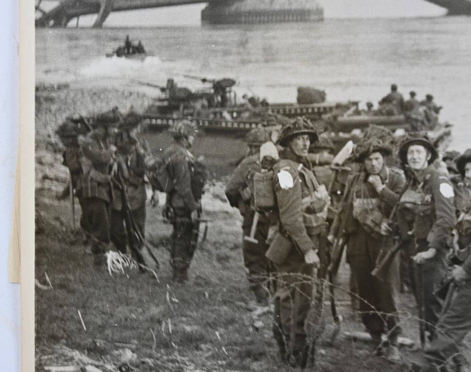 British WW2 Press Photo 'Rhine Crossing'