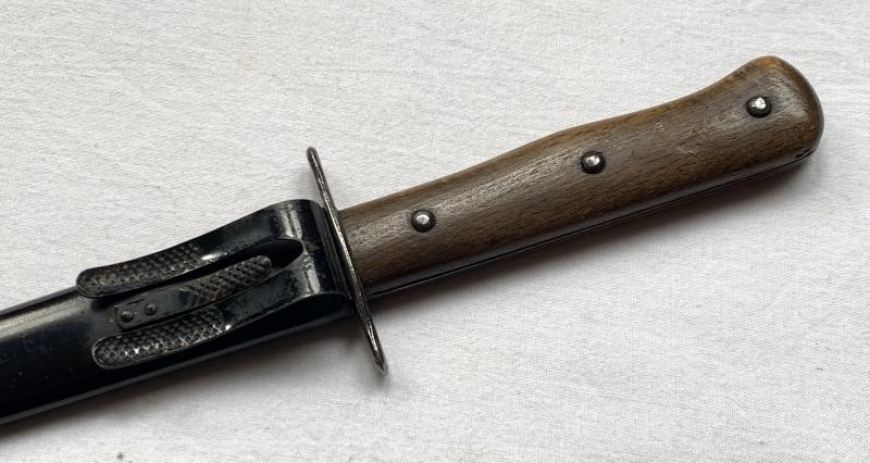 WH/LW/SS Close Combat Knife