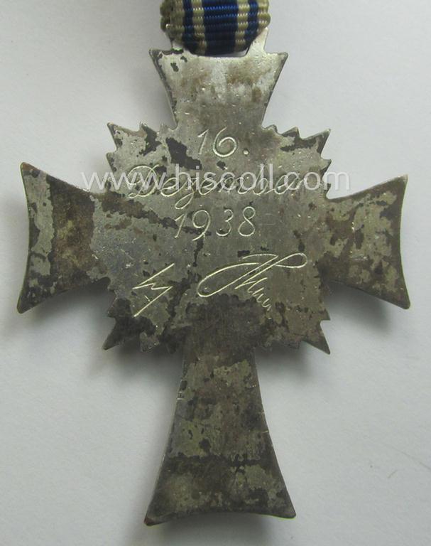'Ehrenkreuz der deutschen Mutter - zweite Stufe' (or: silver-class mothers'-cross) that came mounted onto its long-sized ribbon and that came stored in its period pouch by the (unusual!) maker: 'Fritz Zimmermann - Stuttgart'