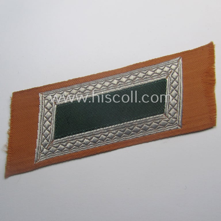 Pair of (entirely!) 'BeVo'-woven, NCO-pattern 'Ostvölker'-collar-tabs as was intended for a 'Nord-Kaukasischer' volunteer within the 'Deutsche Wehrmacht' (ie. 'Zugführer' within the: 'Nord-Kaukasischer Legion')