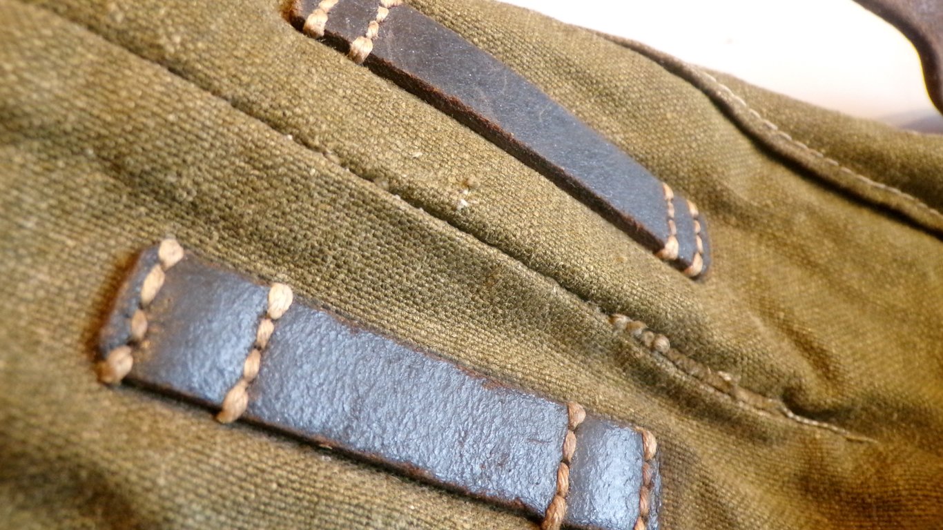Wehrmacht / Waffen-SS M44 Artillery Rucksack