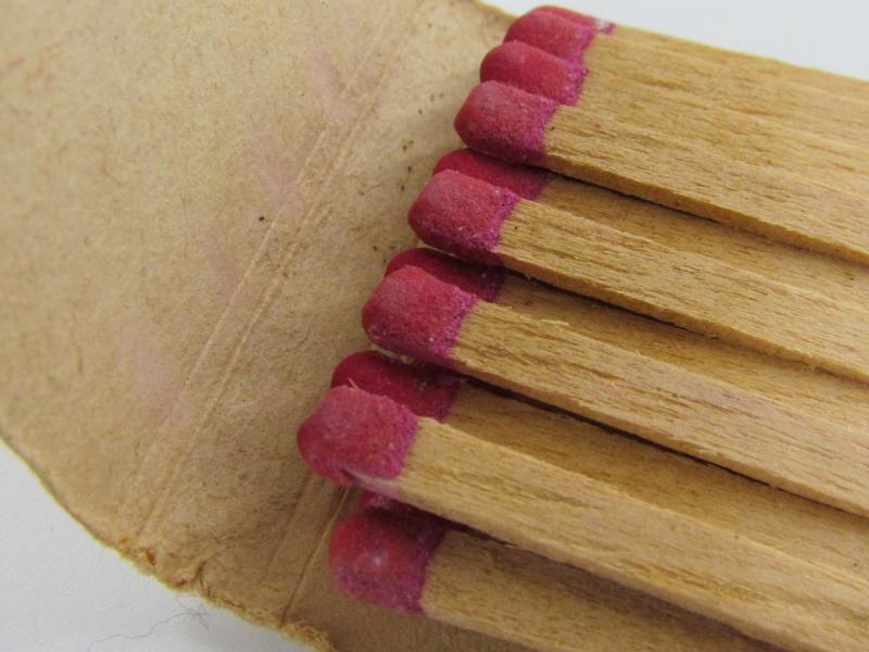 1 x Pack WWII Winterhulp Matches