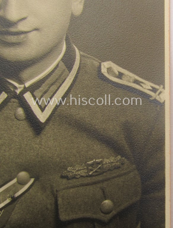 Pair of WH (Heeres), 'cyphered' 'M36'-pattern and/or pointed-styled (ie. generic-styled!) NCO-type shoulderstraps: 'Feldwebel u. Offz.-Anw. eines Kradschützen-Btls.' that comes with a period photo of the bearer