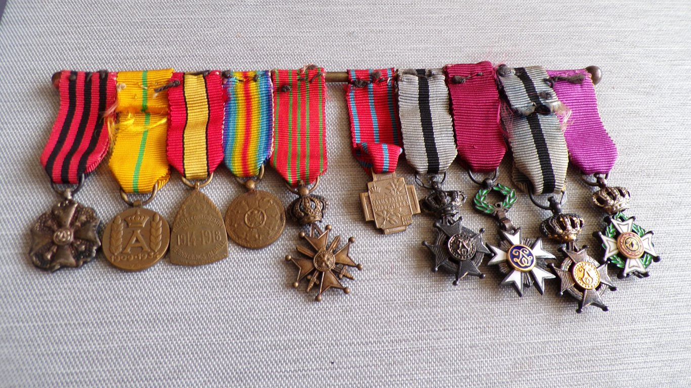10-Piece WW1 Belgian Veteran Medal Grouping