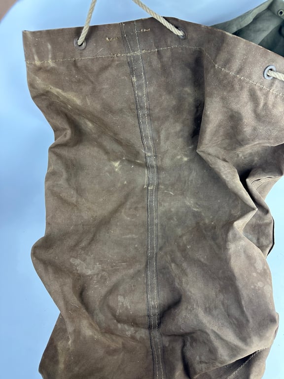 Orginal pre 1940 Dutch duffel bag 1939