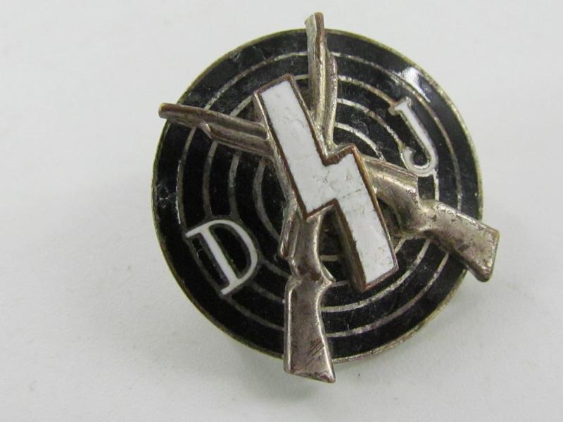 Deutsches Jungvolk Shooting Badge by RZM M 1/128