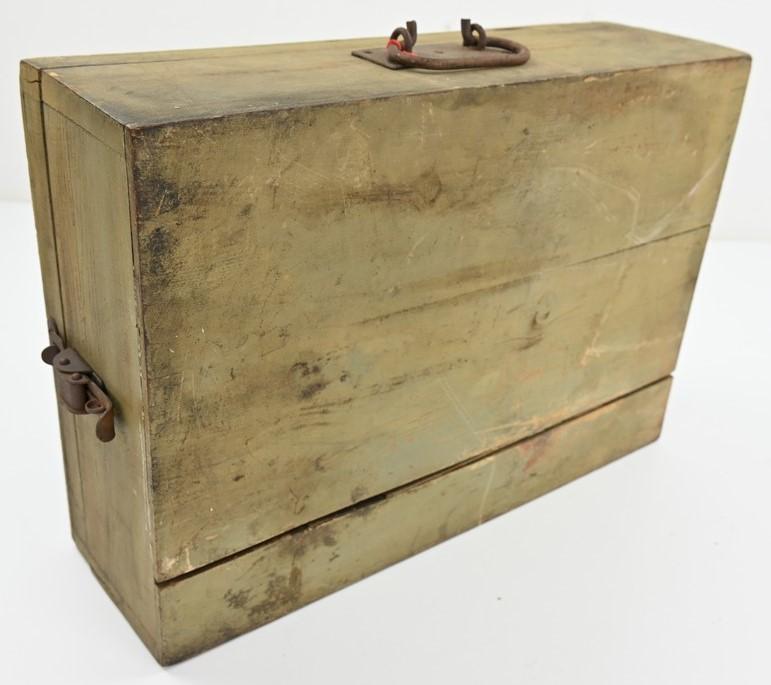 German LS Wooden Animal Air-raid medical box