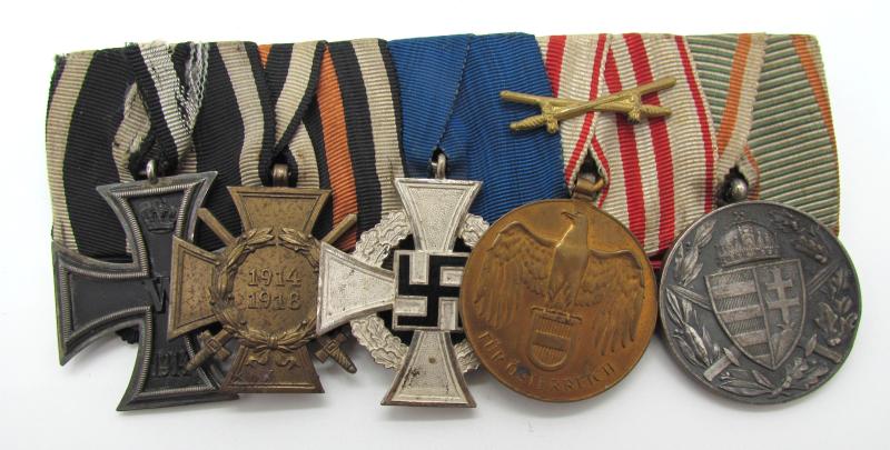 German WWI & WWII Era Five piece medal bar in Case
