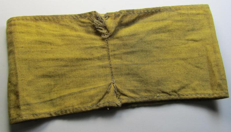 Unusual WH (Lufwaffe) item: a truly rarely seen, later-war-period- and/or printed armband (ie. 'Armbinde') entitled: 'Deutsche Luftwaffe' (which was exclusively worn by German pilots in order to identify them as such in case of an emergency-landi...