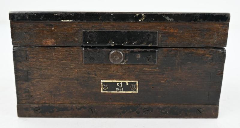 German WH Signal Corps  Equipment 'Voltage Meter' 1941