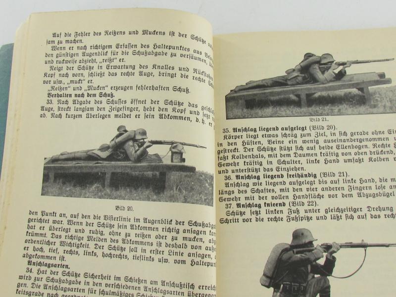 Wehrmacht Handbook - 'Die Soldatenfibel'