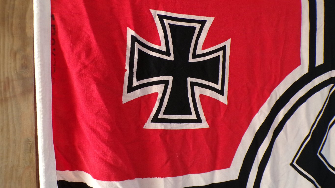 Reichskriegsfahne 150 x 250 cm  Witte K.G. München