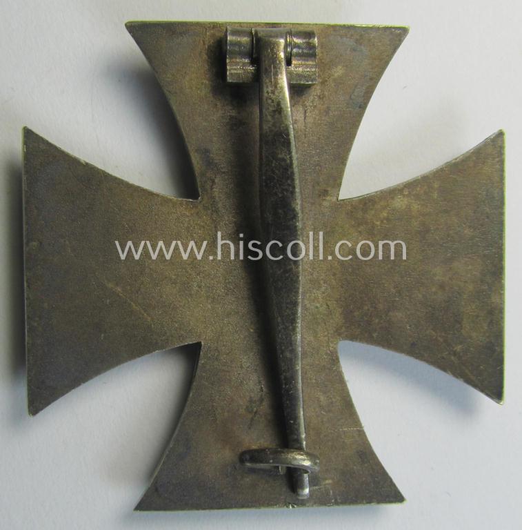 Attractive - and just moderately used! - 'Eisernes Kreuz 1. Klasse' (or: Iron Cross 1st class) being a typical non-maker-marked example that was (I deem) produced by the desirable 'Hersteller' named: 'Klein & Quenzer A.G.'