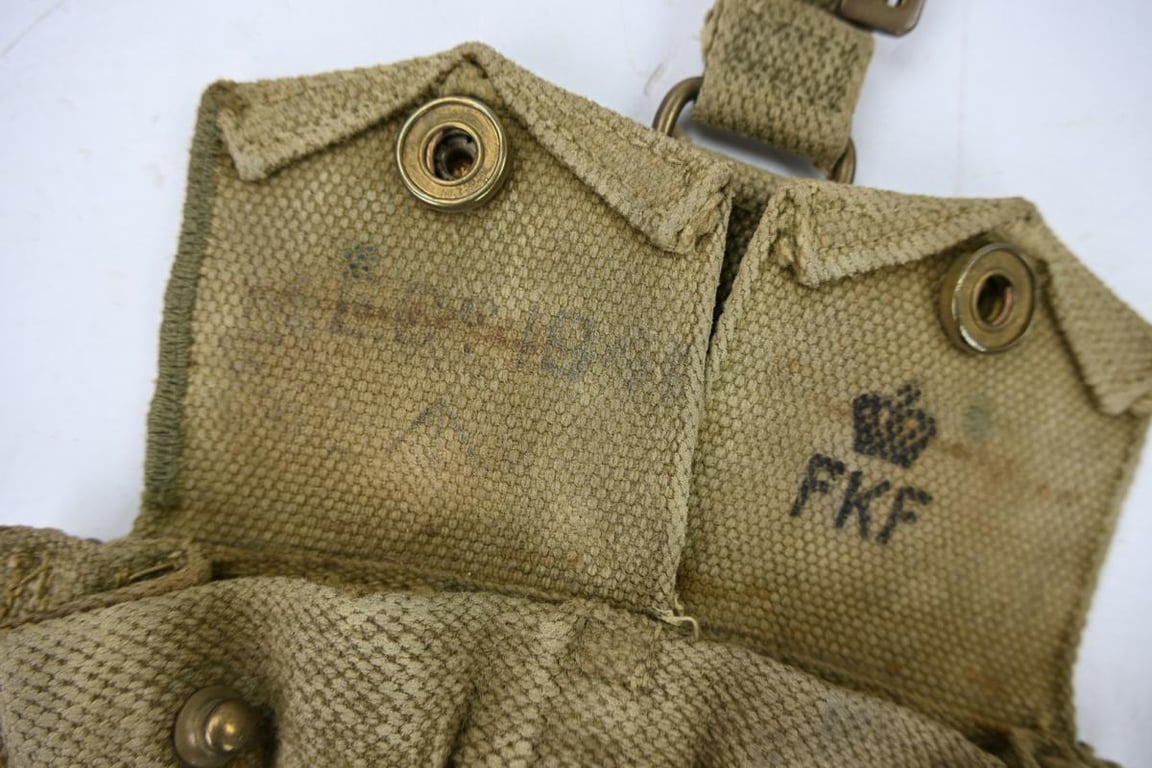 British WW2 .303 Ammo Pouch Set