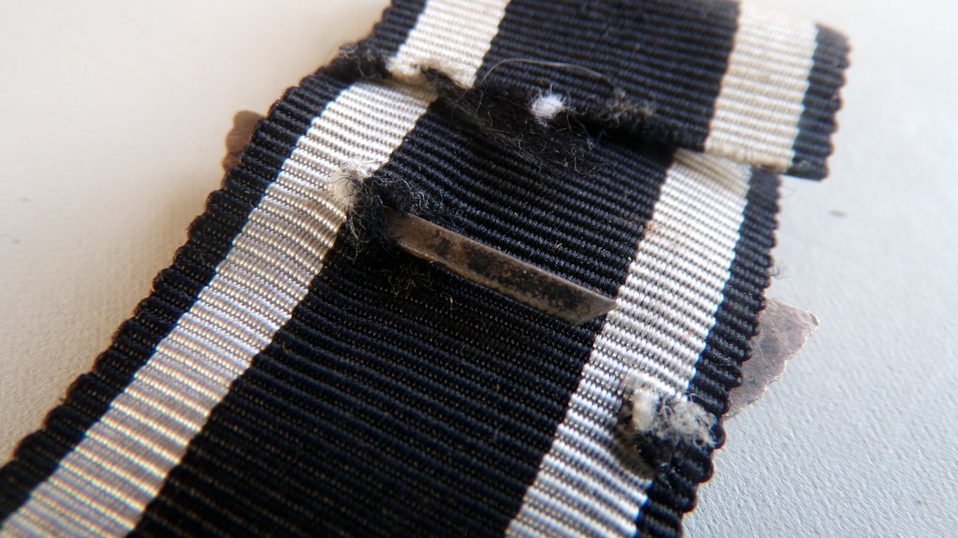 1939 Clasp to the 1914 Iron Cross 2nd Class