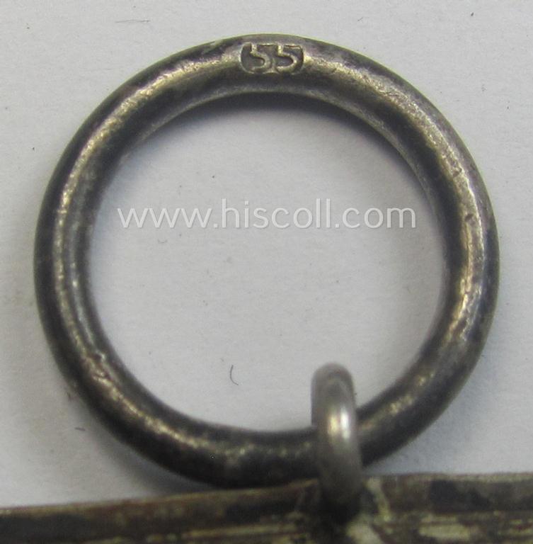 'Eisernes Kreuz II. Klasse' being a maker- (ie. '55'-) marked example by the maker (ie. 'Hersteller'): 'J.E. Hammer & Söhne'