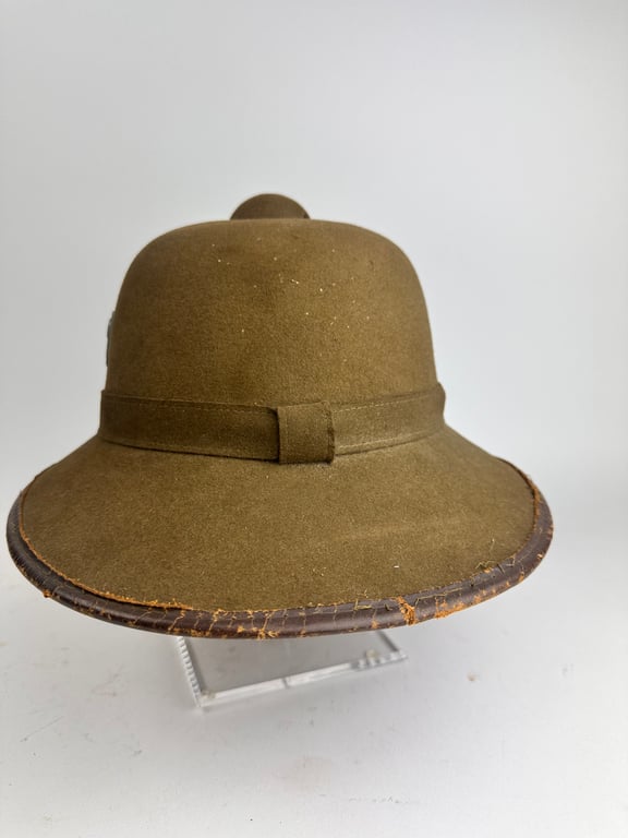 Heer 2nd pattern Afrikakorps pith helmet (JHS 1942)