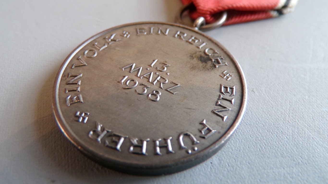 13. März 1938 "Anschluss" medal
