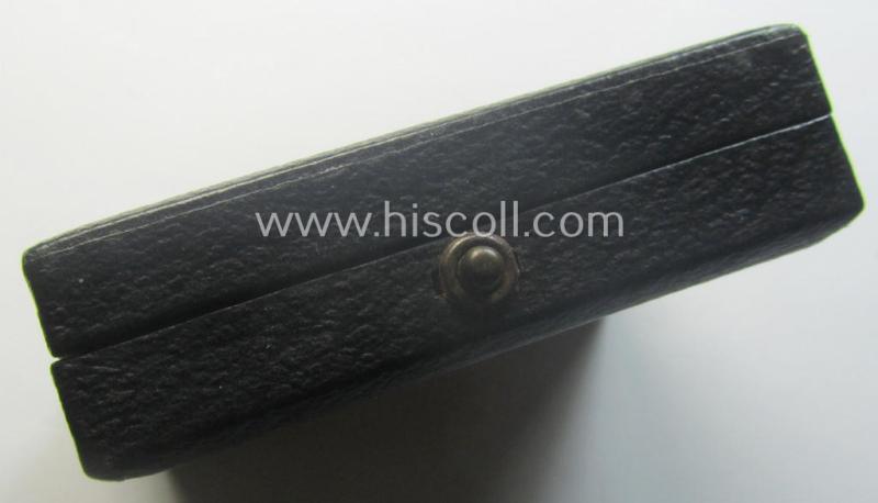 'Verwundeten-Abzeichen in Gold' being a maker- (ie. '30'-) marked- and typical 'Buntmetall'-based example that comes stored in period etui as issued