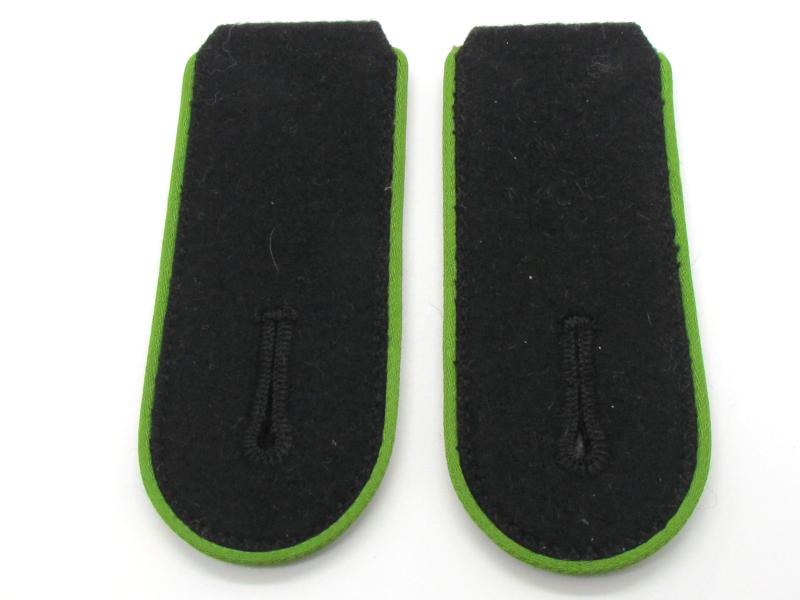 Waffen-SS Panzer Grenadier shoulder boards