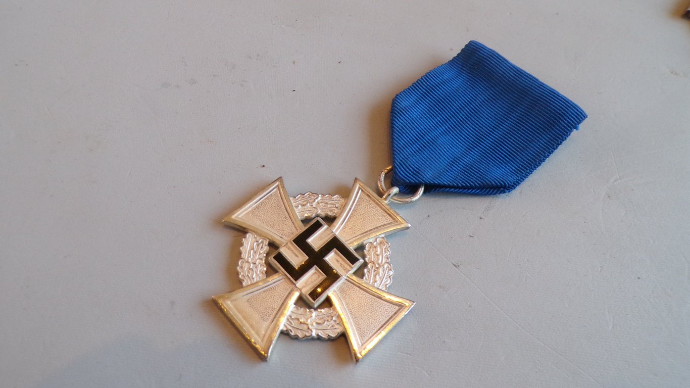 Lot of 3 x Treue dienst Abzeichen